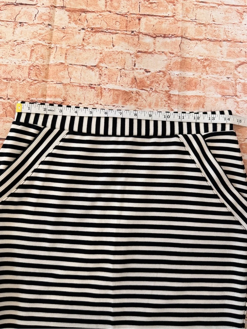 Elle Black and White Striped Pencil Skirt
